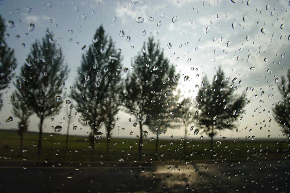 207国道张北北段，雨后初晴