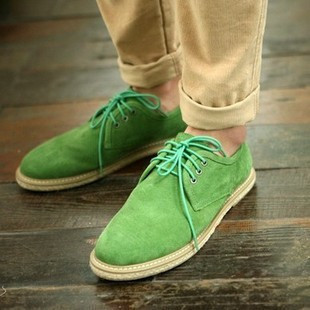 绿色的鞋，好特别