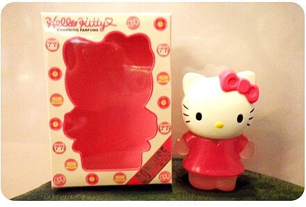 Hello kitty香水