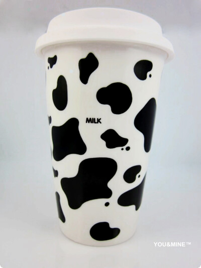 星巴克经典风格双层隔热陶瓷保温杯（牛奶） 360ml。冬日来一杯暖暖的牛奶。