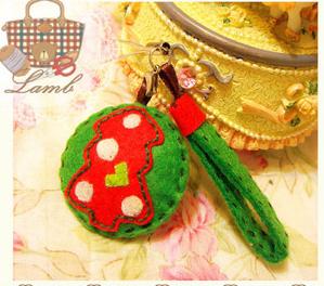 这是我的圣诞情结吗°DTY手作童趣圣诞手机链、http://item.taobao.com/item.htm?id=12997243085&_u=gbn9duab43c