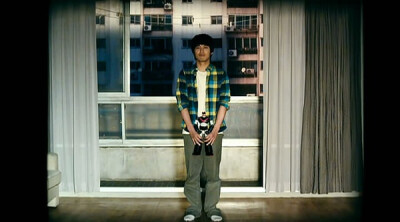 开心家族 헬로우 고스트 催泪 搞笑 温情 有爱 浪漫 喜感 感悟 反转 都有了，好电影。在毫无准备的地方被戳泪点啊 也太温馨太治愈了！