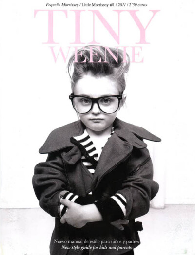 Tiny Weenie Magazine,一本专为小朋友及其父母准备的全新风格指南,来自西班牙,今年冬季号为创刊第一期,关心时尚、音乐、旅行、创作、文学、插图、摄影……杂志的内容主角全是小朋友!