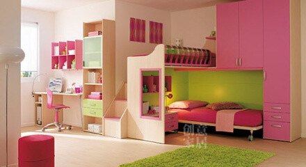 粉色的小屋，这样的组合家装就是空间小也能放得下啊！