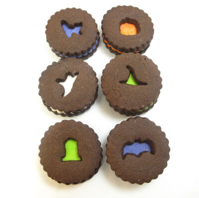 Halloween linzer cookies