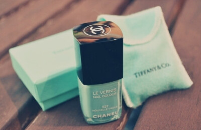 chanel 527