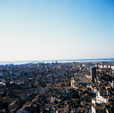 mamiya c330f 80/2.8+ fuji provia100+velvia100 +PRO160NS +kodak160威尼斯 圣马可教堂钟楼俯览