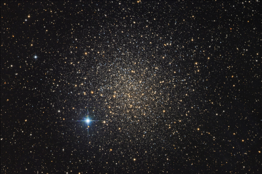 球状星团NGC 4372