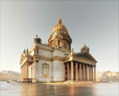 Golden morning of St. Petersburg | sunlight, cathedral, street, St. Petersburg, architecture