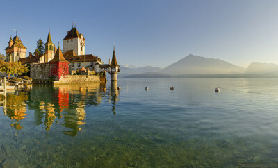 -Oberhofen Castle | water, mountains, Switzerland, castle