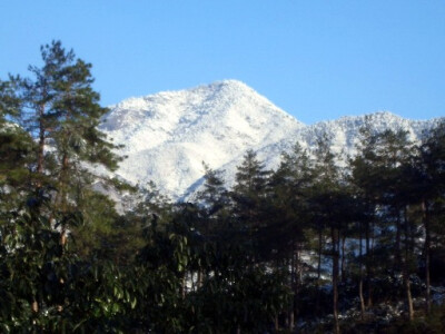  衡山雪景。