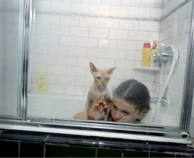 【Robin Schwartz】我爱洗澡，皮肤不好。