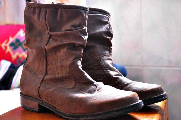 机车PU皮出口原单保暖短靴 内里人造毛