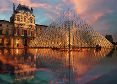 卢浮宫。