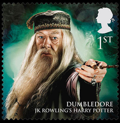 邓布利多（Dumbledore）：曾经是活着的最伟大的巫师、霍格沃茨校长、凤凰社的建立者。罗琳选择“邓布利多”这个名字是因为在她的想象中，他应该一边走一边自言自语，就像蜜蜂“嗡嗡”一样，“Dumbledore”就是“bumb…