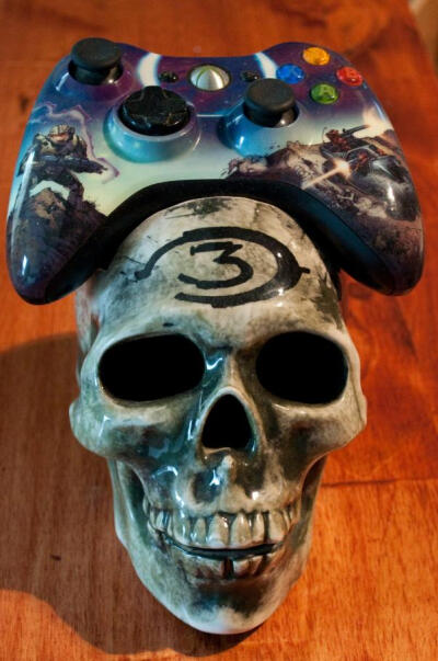 Xbox 360 Skull Controller Cradle