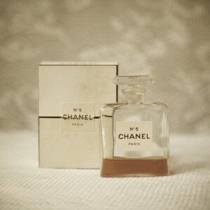 Vintage Chanel No.5 perfume