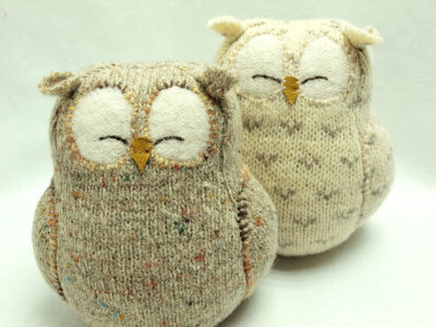 Upcycled Felted Wool Beige Sleepy Owl