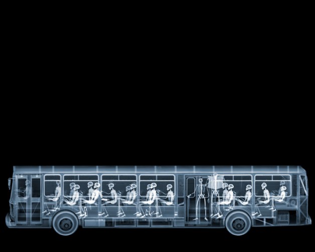 nick veasey的作品 man and machine 系列