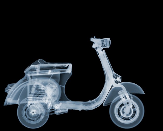 nick veasey的作品 man and machine 系列