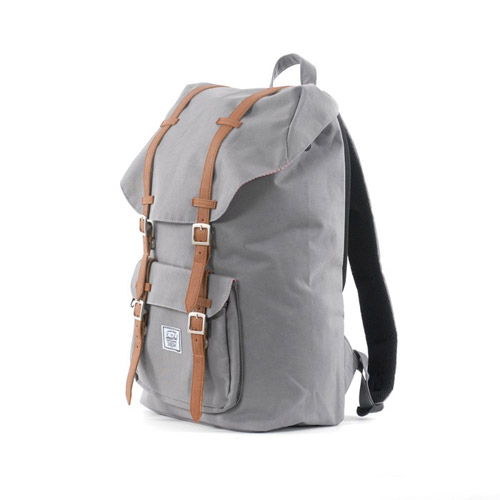 Herschel Little America / Giveaway