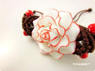 【YOU&MINE】陶瓷首饰-红边玫瑰