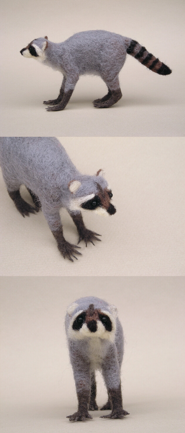 Needlefelted Raccoon/by ~creturfetur