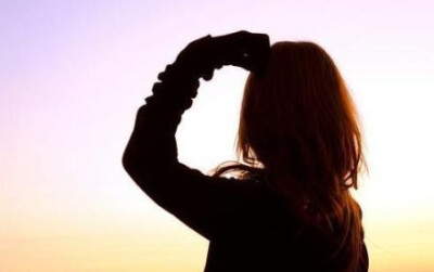 假如情绪可以冬眠，那么我们是不是不会再受伤？——梅吉《青藤之凉》