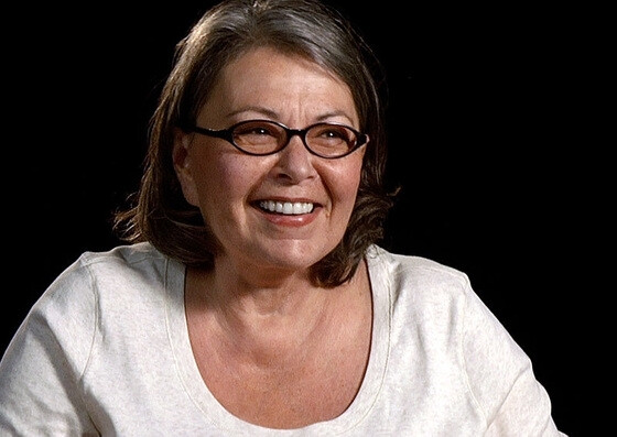 “女人需要明白的是权力不是别人给的，而是自己争取来的。” –Roseanne Barr, 笑星、演员