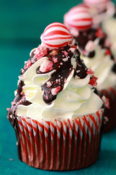 Peppermint Mocha Cupcakes