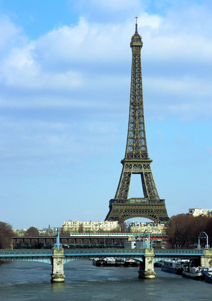 我的鐵塔夢~~埃菲爾鐵塔（法語：La Tour Eiffel）~~~~