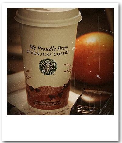 星巴克咖啡 (Starbucks) 成立于1971年，是世界领先的特种咖啡零售、烘焙和品牌拥有者。星巴克咖啡 (Starbucks) 旗下零售产品包括30多款全球顶级的咖啡豆、手工制作的浓缩咖啡和多款咖啡冷热饮料、新鲜美味的各式糕点食品以及丰富多样的咖啡机、咖啡杯等商品。