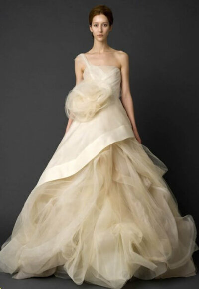 VERA WANG