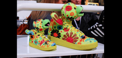 adidas Oringals BY JEREMY SCOTT "FLOWER"