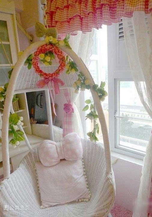 吃饱了喝足了坐着上面晒太阳、多爽！