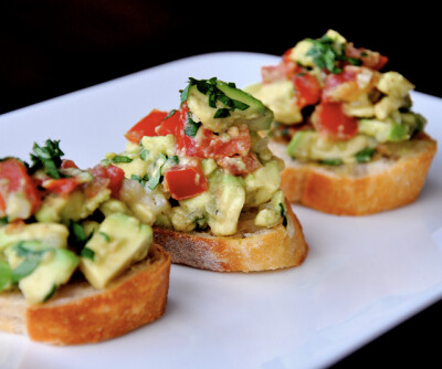 Guacamole Bruschetta