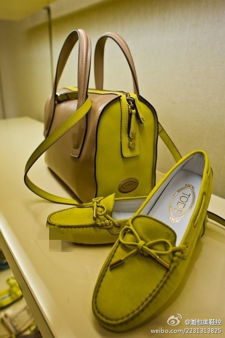  Tod’s 2012 这个颜色太赞了