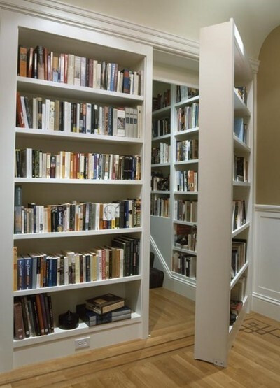 万能书柜，前后可以放，还会挪动，很方便！