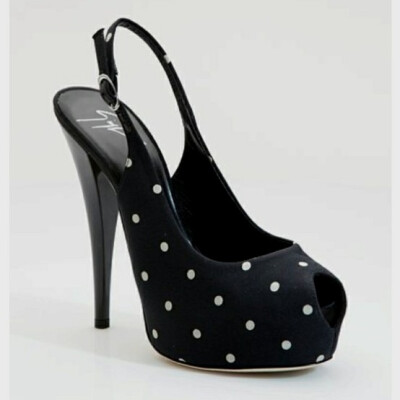 Polka dot peep toe.