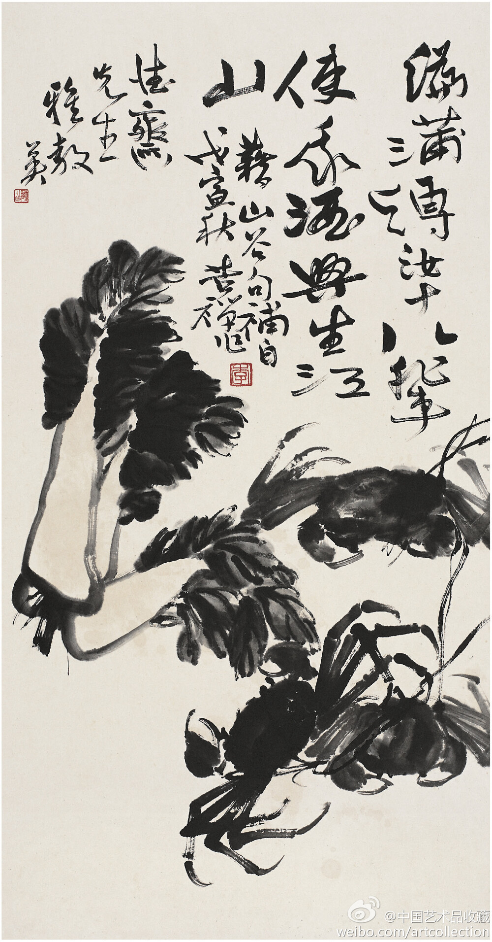 【 李苦禅 《蔬菜与蟹》 】立轴，纸本，92.5×48.5cm，1938年作。识文： “编蒲缚汝十八辈，使我酒兴生江山。” 画中的主角白菜一株、螃蟹三只，笔墨粗犷、气魄雄浑。看似粗枝大叶，但却栩栩如生，越看越有味。让人回到“不是独夸根有味，须知此老是农夫”的意境中。