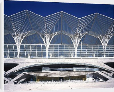 Oriente Station, Lisbon, Portugal, 1993 - 1998. Santiago Calatrava