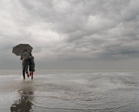 【雨景】依偎。