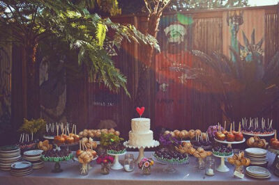 Dessert table 6