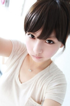 哈哈。。假装生气的表情吗？