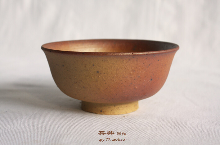 古朴的柴烧小碗http://item.beta.taobao.com/item.htm?id=14535488989