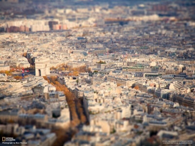 移轴摄影，巴黎尽收眼底！