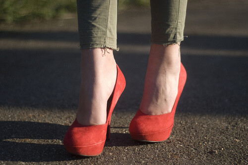 SHOE~