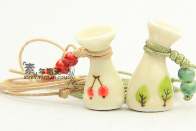 陶瓷首饰 幸运瓶项链 http://item.taobao.com/item.htm?spm=110-WOi-20w6_.4IJs-2Tu9i.9GzK-VPfEz&id=14069588436