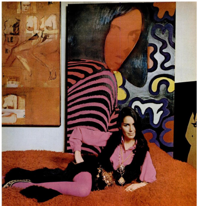 Yves Saint Laurent -模特 Julie Christine 穿着 Yves Saint Laurent在她罗马的公寓内 来自摄影师 David Bailey. September 1975.