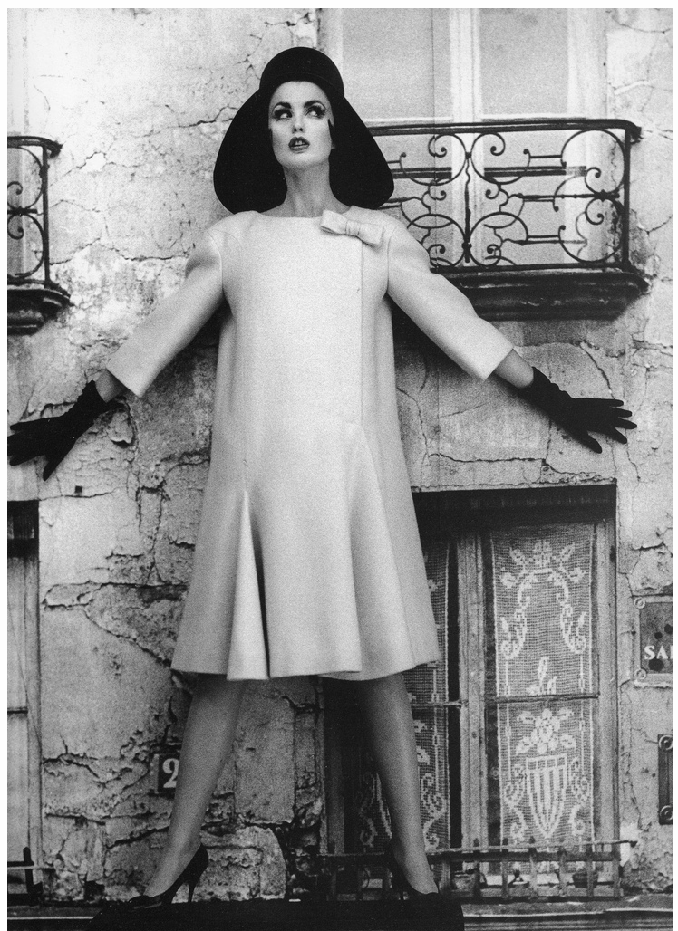 Dorothea in a dress by Cardin, photo by William Klein, Paris, 1960